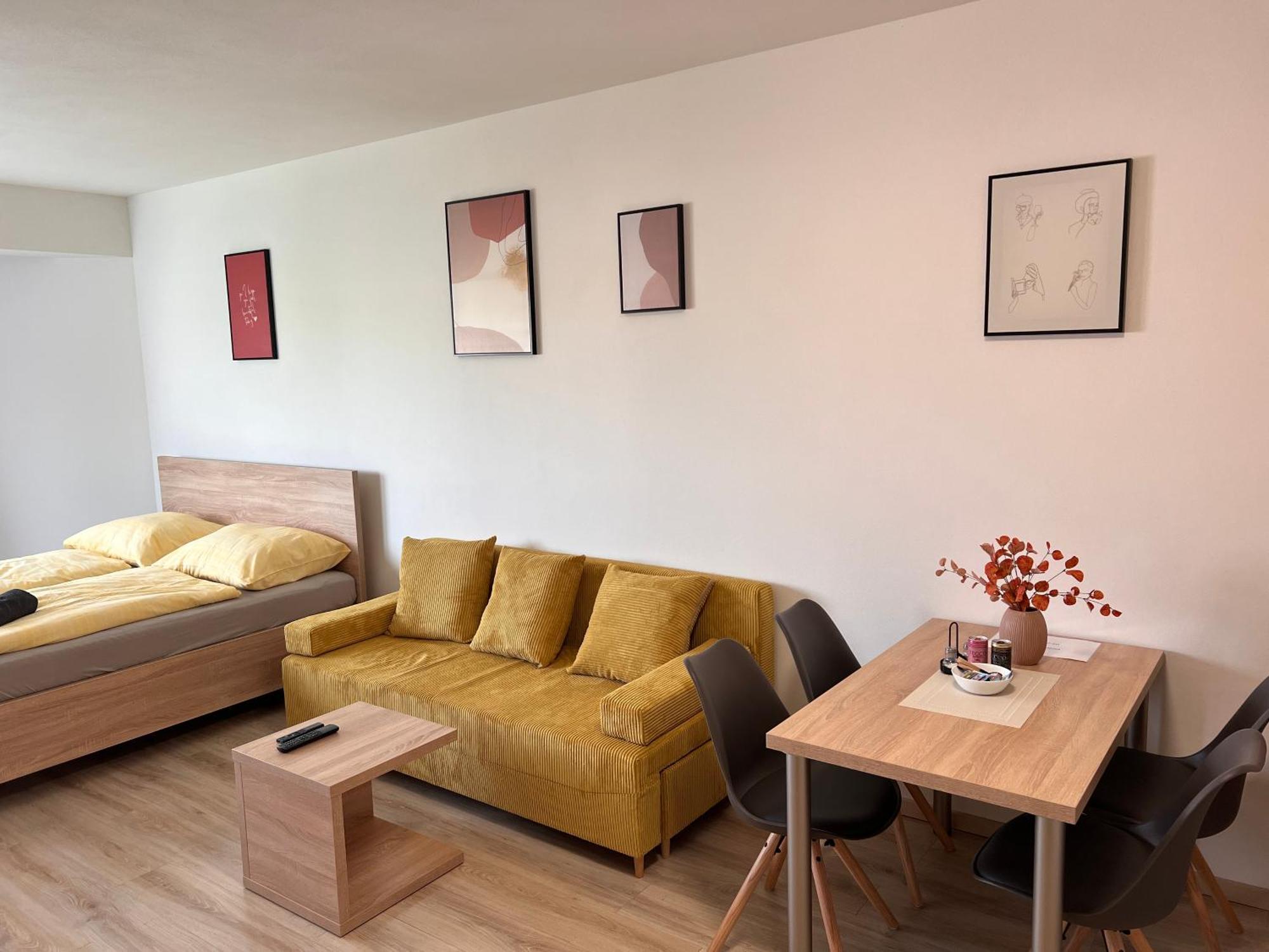 Saratovska Apartman Trenčín Kültér fotó